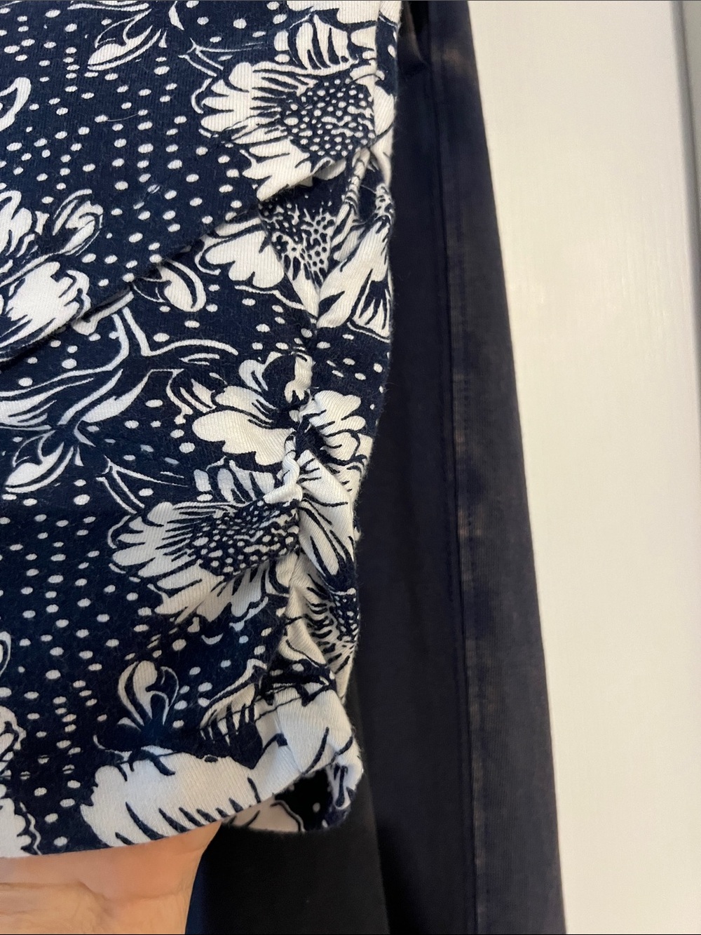 FP Movement by Free People Hot Shot Crossover Set Navy Floral - Picture 3 of 14